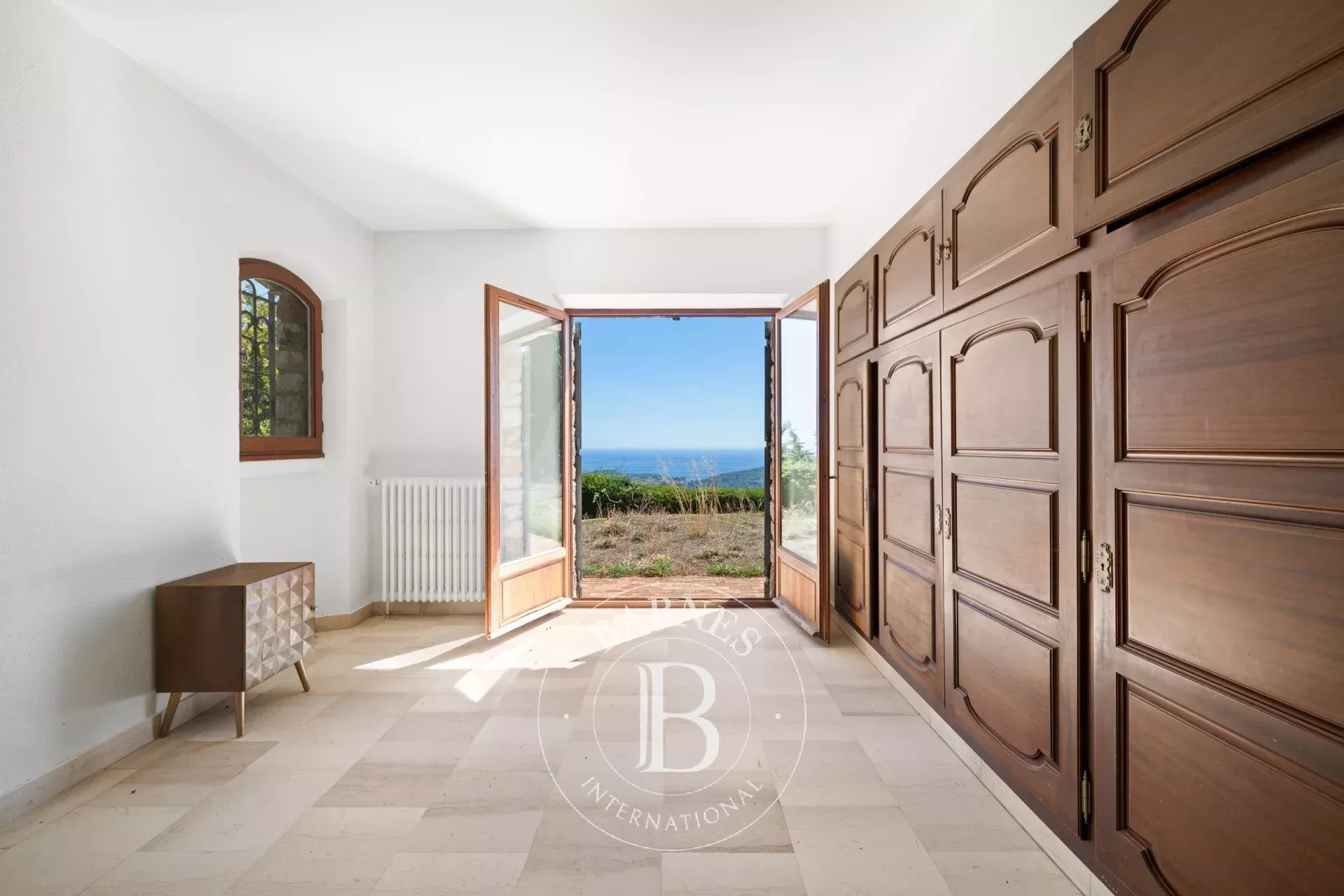 SOUS OFFRE - VILLEFRANCHE-SUR-MER   - VUE MER ET CAP-FERRAT